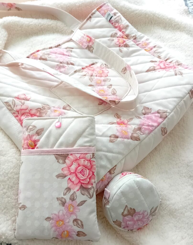 Sac cabas fleuri molletonné ensemble Sac cabas fleuri molletonné